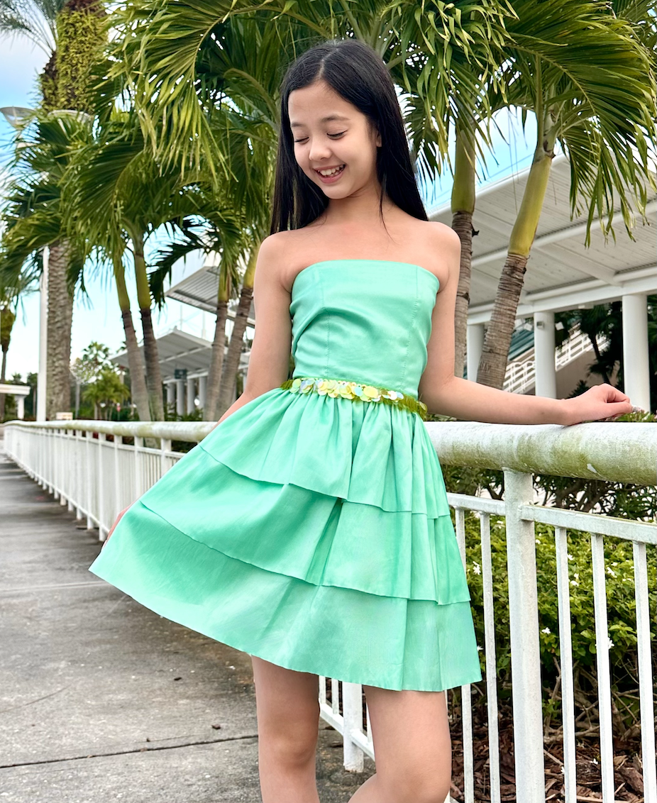 Junior Bridesmaid Dresses - Wedding Guest Dresses for Teens & Tweens Stella M'Lia Junior Bridesmaid Dresses - Wedding Guest Dresses for Teens & Tweens Stella M'Lia