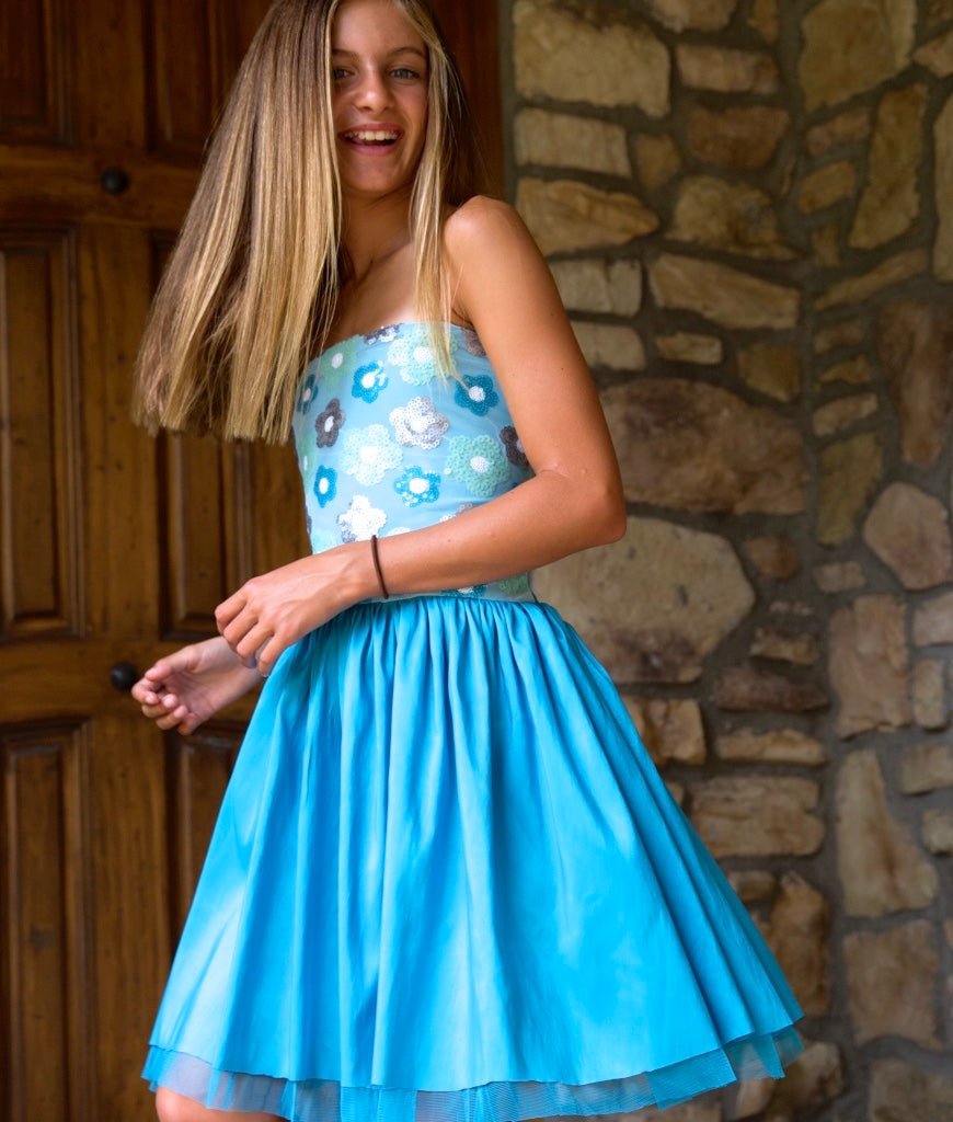 White Dresses for Juniors - Teen & Tween White Dresses by Stella M'Lia White Dresses for Juniors - Teen & Tween White Dresses by Stella M'Lia